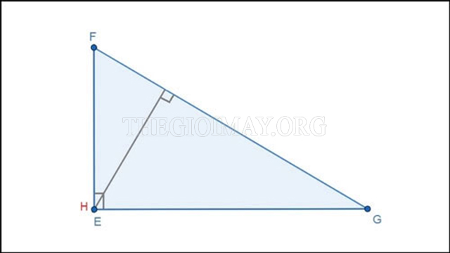Tam giác ABC có trực tâm H trùng luôn với góc vuông E