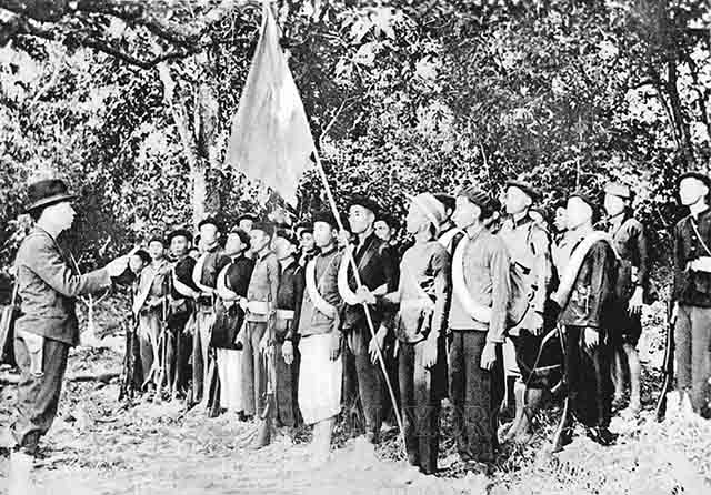 Hình ảnh: Đội Việt Nam tuyên truyền giải phóng quân năm 1944