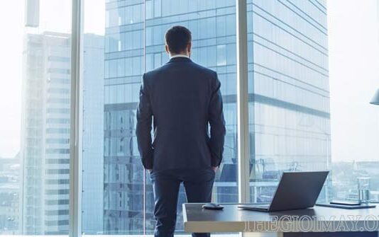 Tìm hiểu chi tiết về vị trí Founder trong doanh nghiệp