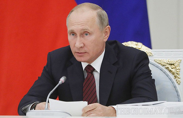 Tổng thống Nga Putin là người có lòng bàn tay chữ X
