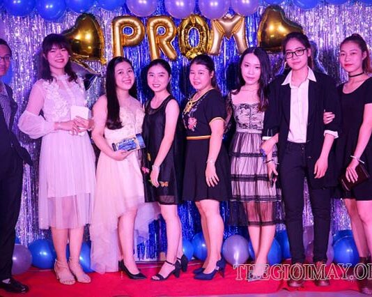 Tìm hiểu các bước để tổ chức buổi tiệc Prom