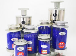 Bình hút ẩm máy biến áp có chứa các hạt silica gel giúp hấp thụ hơi ẩm