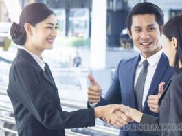 Chú ý đến ánh mắt của người đối diện khi muốn đọc vị họ