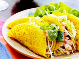 Bánh xèo là một đặc sản của Cần Thơ không thể bỏ qua được